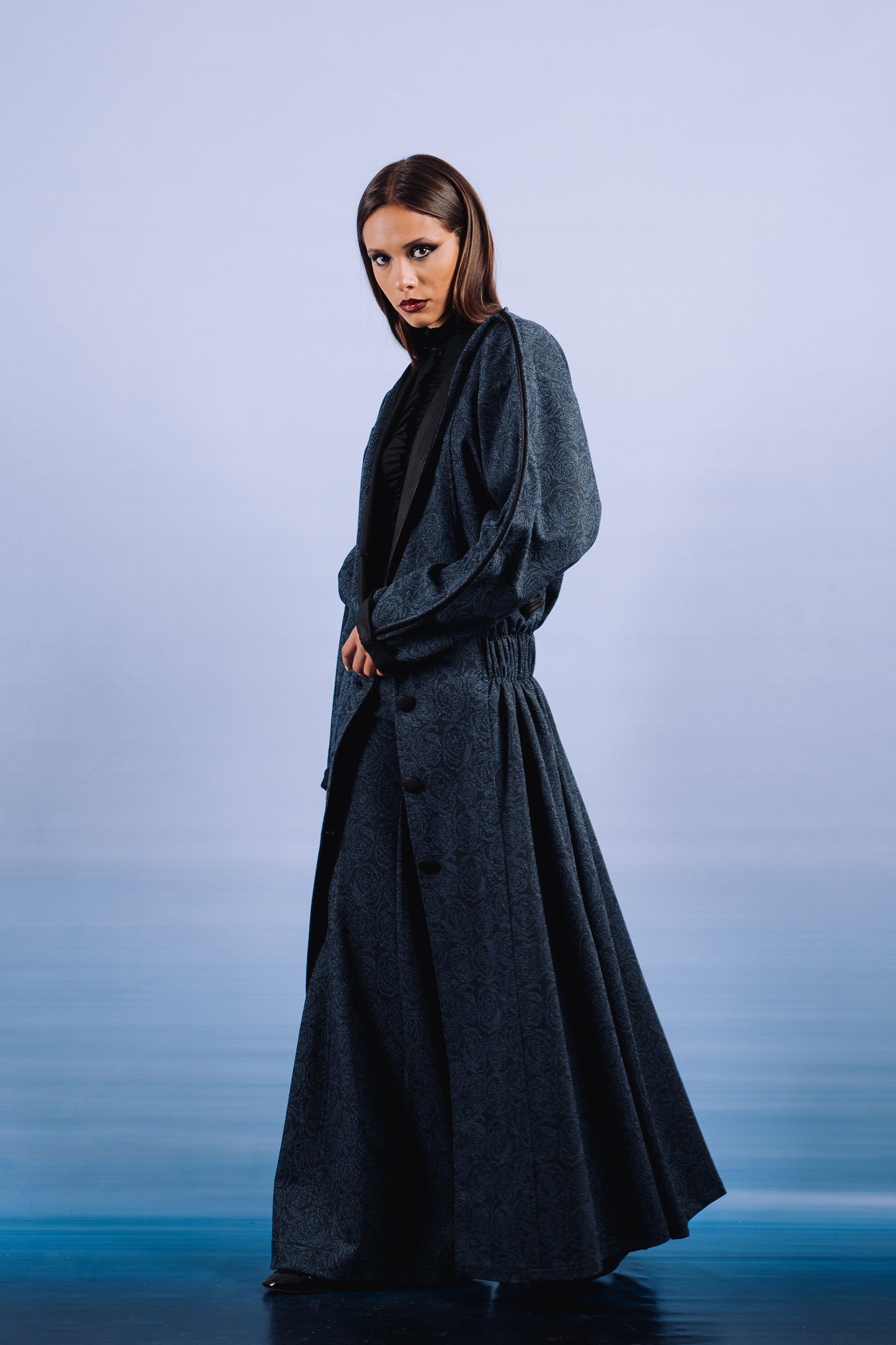 THE PLUMAGE COAT
