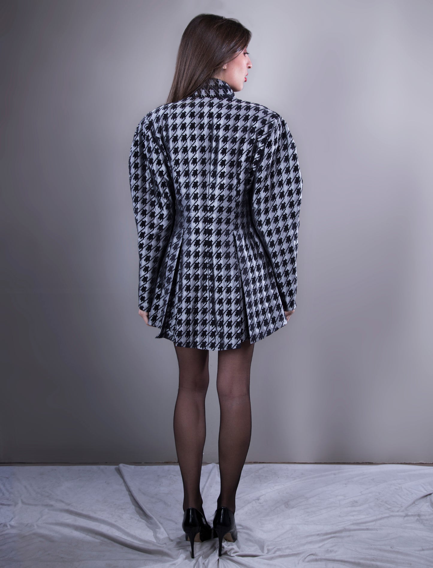 THE SPECTATOR BLAZER