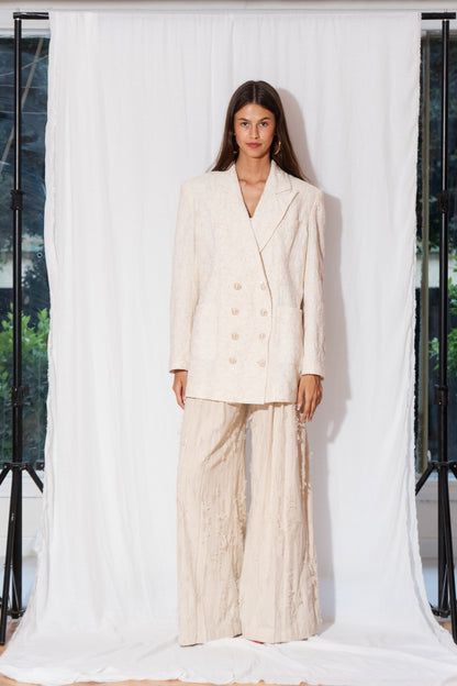 RESORTING BLAZER RE–IMAGINED