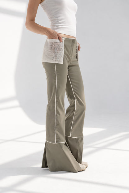 JEU CARRÉ – TROUSERS