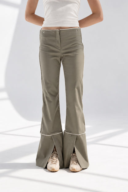 JEU CARRÉ – TROUSERS