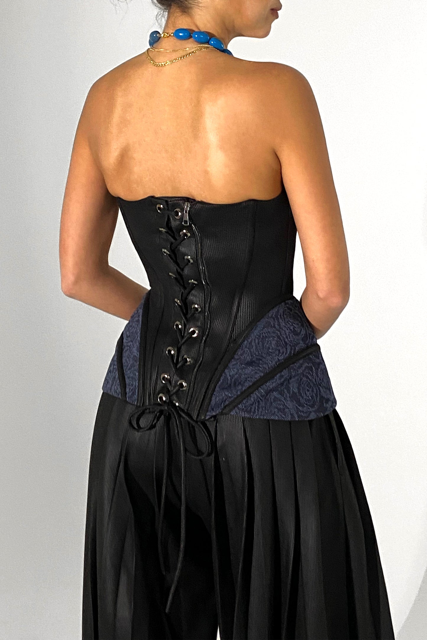 SWANFRAME CORSET