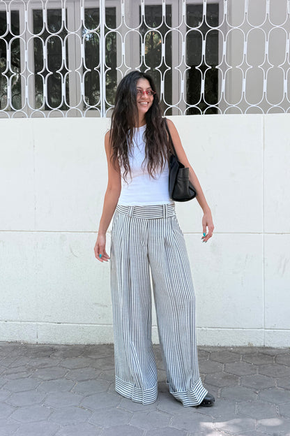 RESORTING PANTS – STRIPED LINEN