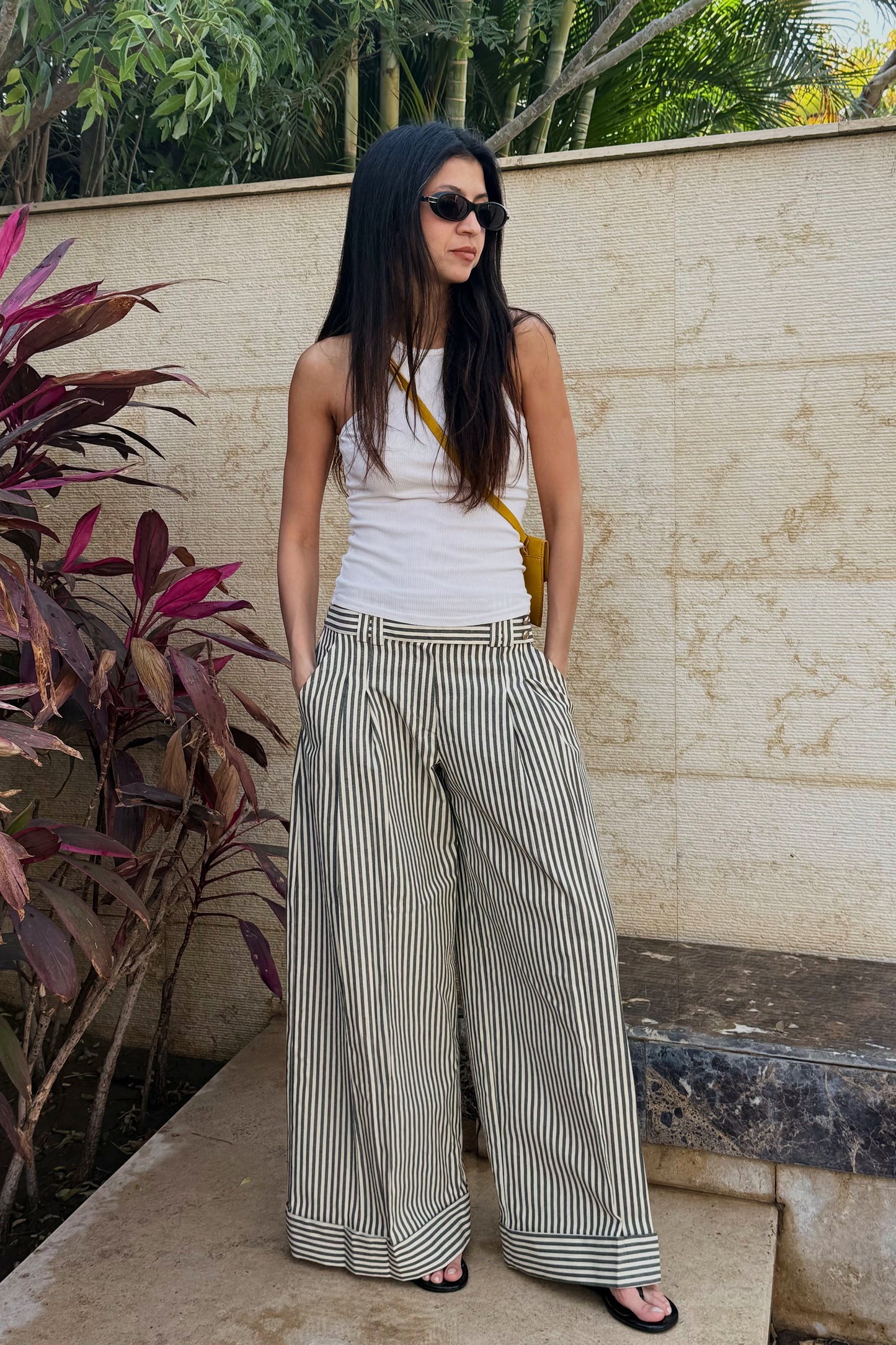 RESORTING PANTS – STRIPED LINEN