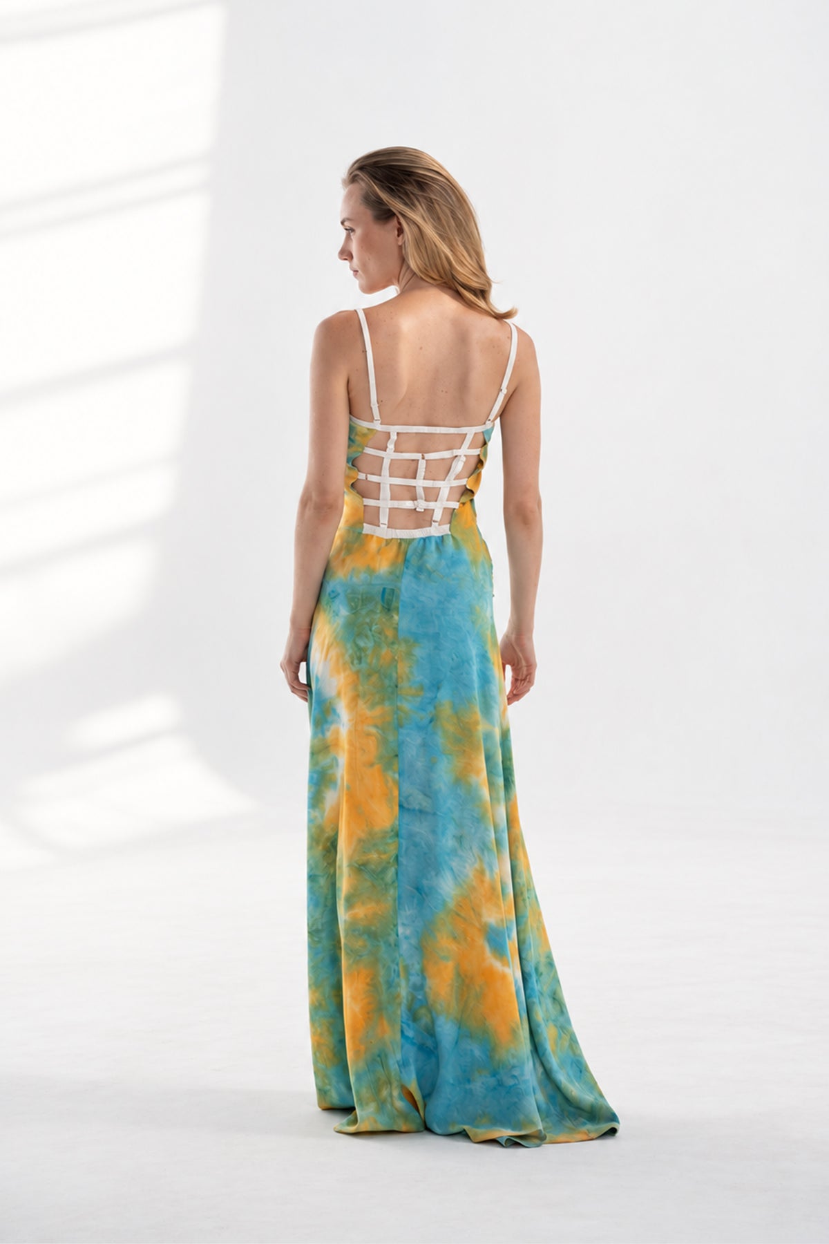 THE COURT – DRESS