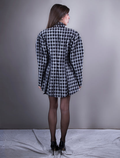 THE SPECTATOR BLAZER